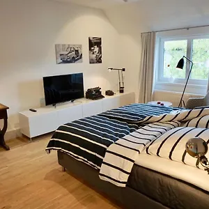 Schoenfelder Dusseldorf