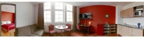 Royal International Leipzig Hotel